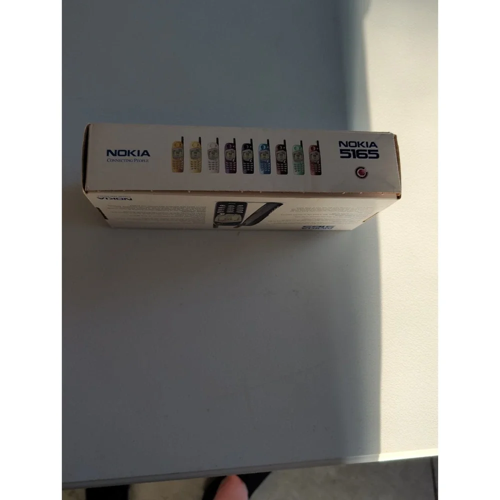 Nokia 5165 - Cellular Phone With Accessories and original Box US Cellular